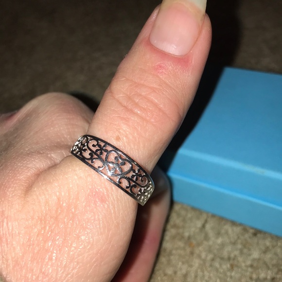 Ring - Picture 2 of 2
